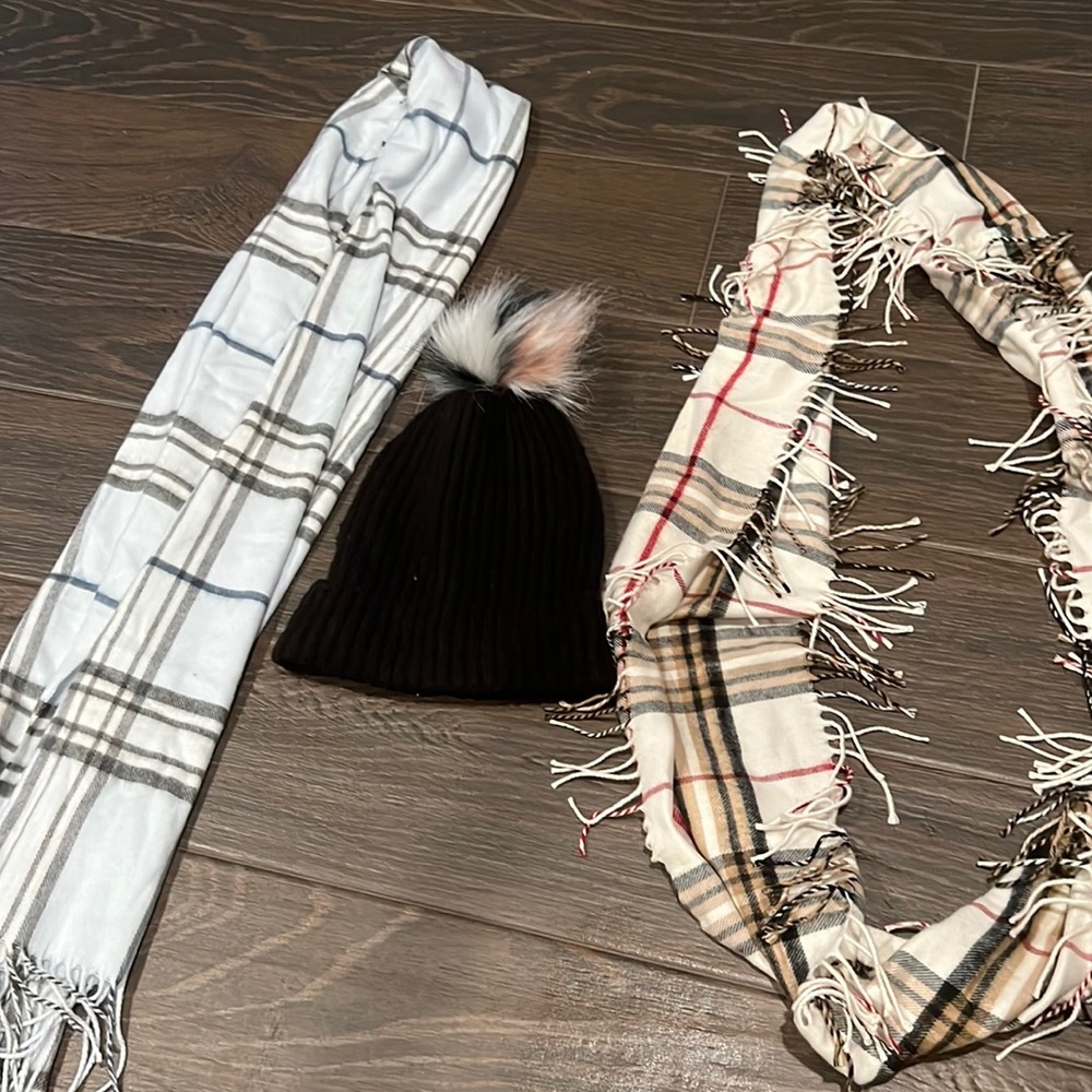 Winter bundle 2 scarfs and one hat